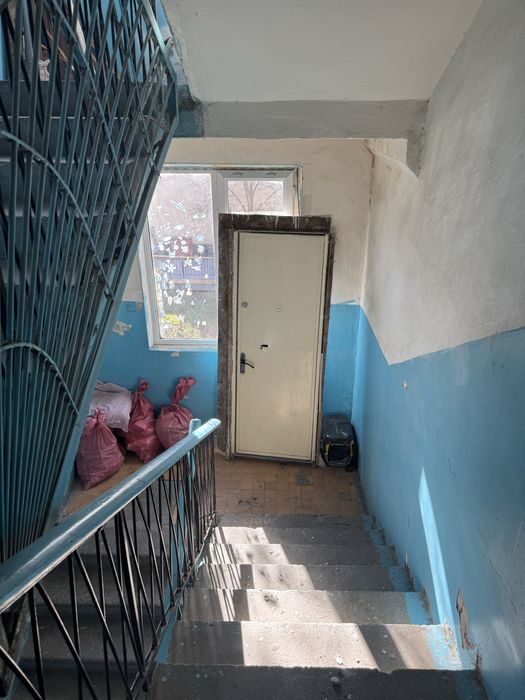 Temir eshik holati alo