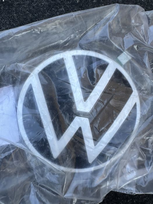 Emblemă vw id 4.cod:11a853630.