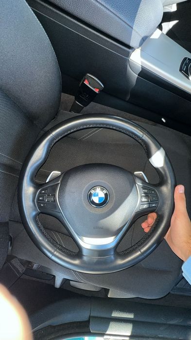 Volan BMW seria 3-4 cu padele