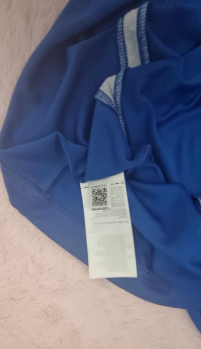 Tricou Adidas nou mãrimea M