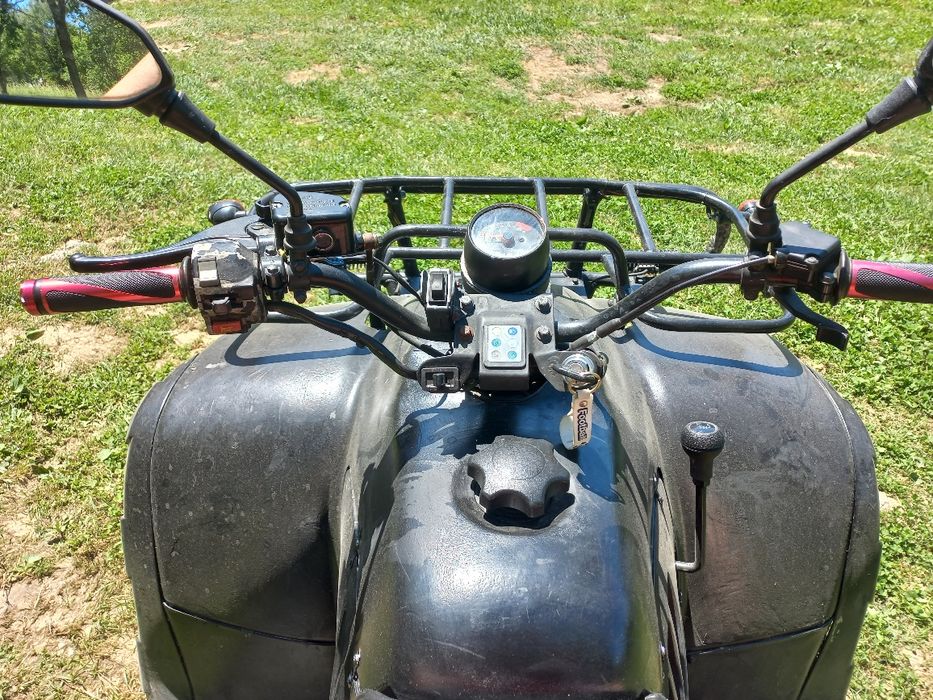 Vând linhai 300cc