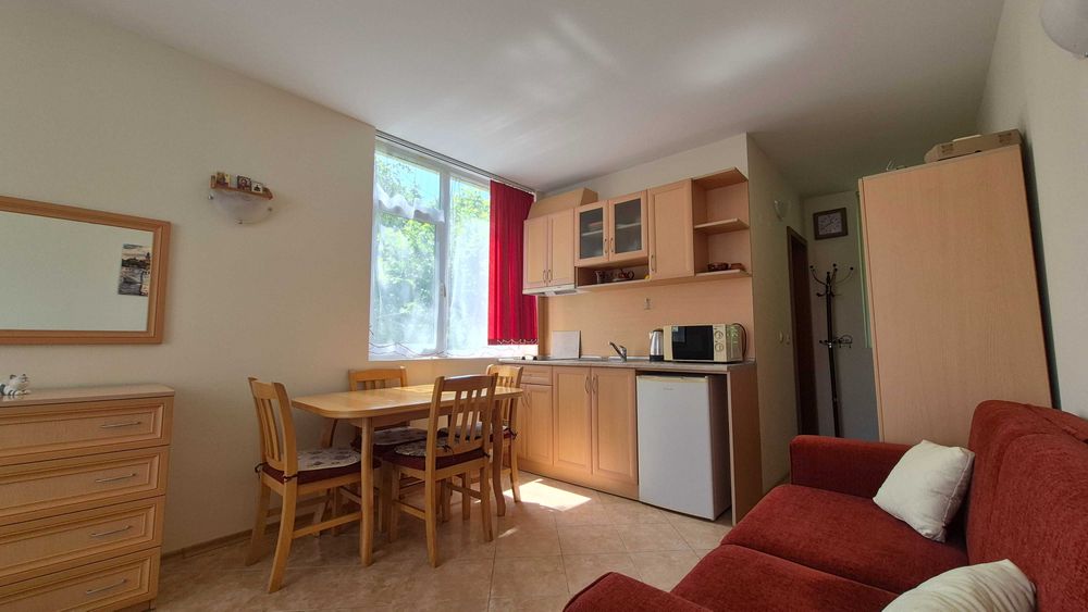 Дава се под наем  в Свети Влас - 43 кв.м за 150 € - Снимка #2