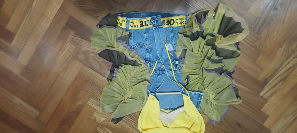 Интересен дънков елек