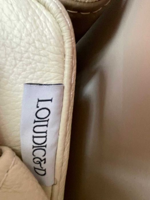 Диван от естествена кожа