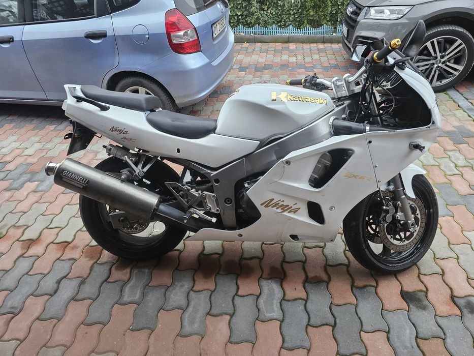 Vând Kawasaki Nija 97 recent adus  din Germania