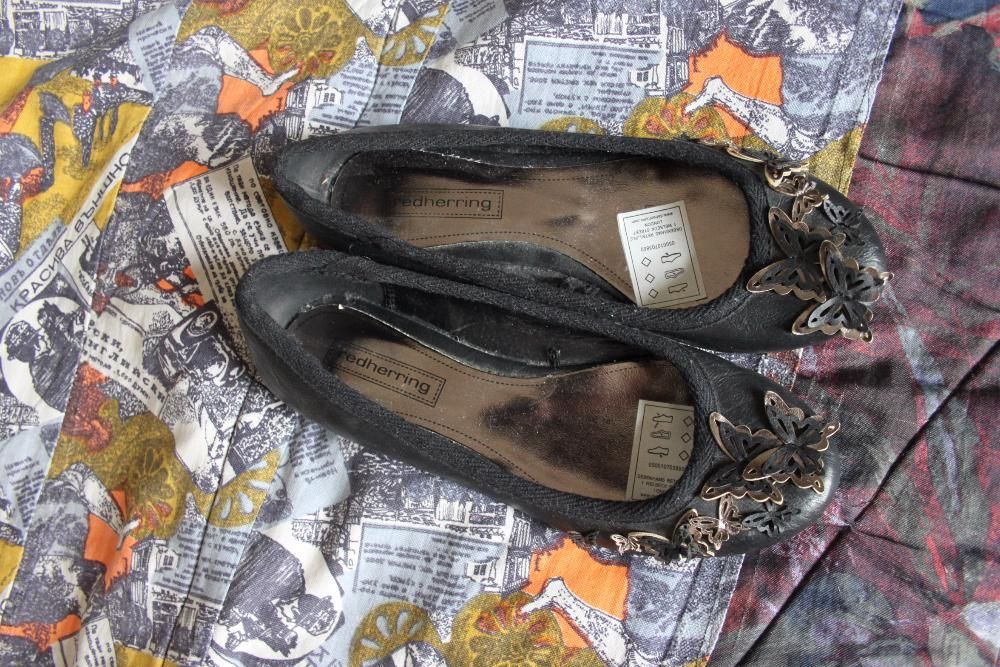 пантофки redherring с пеперуди