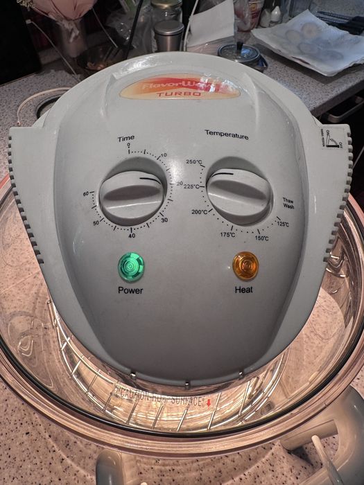 Продам аэрогриль (галогеновая печь)