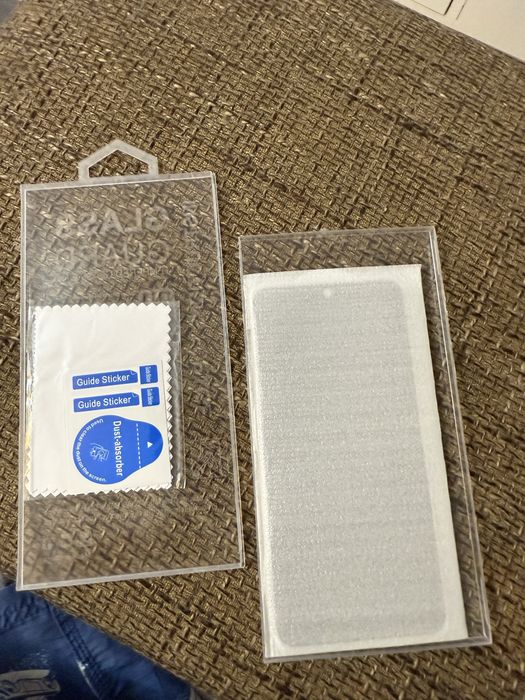 De vanzare huse diferite modele s22 s23 ultra s24 ultra iphone 11 pro