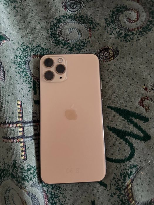 Iphone 11 pro gold