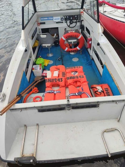 Лодка Bayliner дължина 6. 50; широчина 2. 00; височина на борда 1. 20