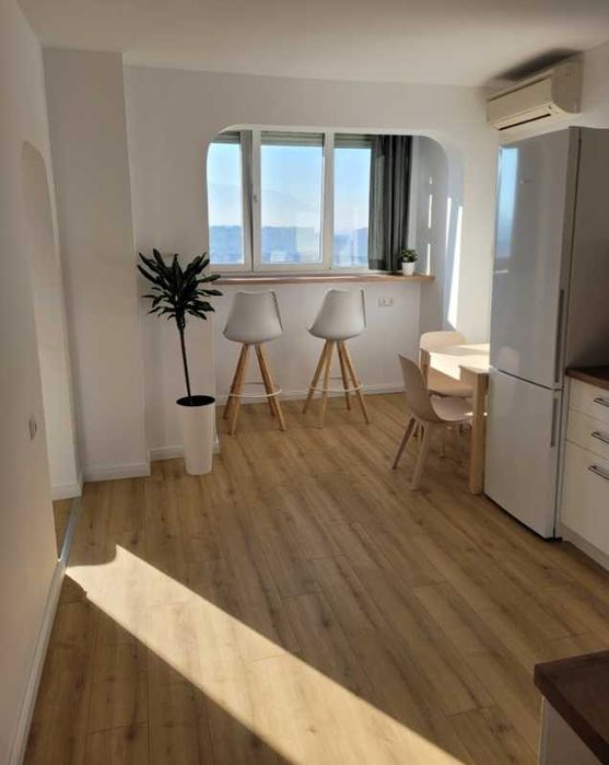 Дава се под наем Тристаен апартамент в София, Младост 3 - 114 кв.м за 850 € - Снимка #3