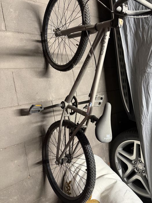 Велосипед трюковой haro