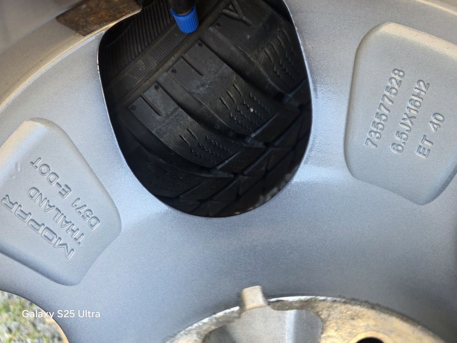 Лети джанти 16ки 5х110 Jeep + зимни гуми 215/65/16 Falken