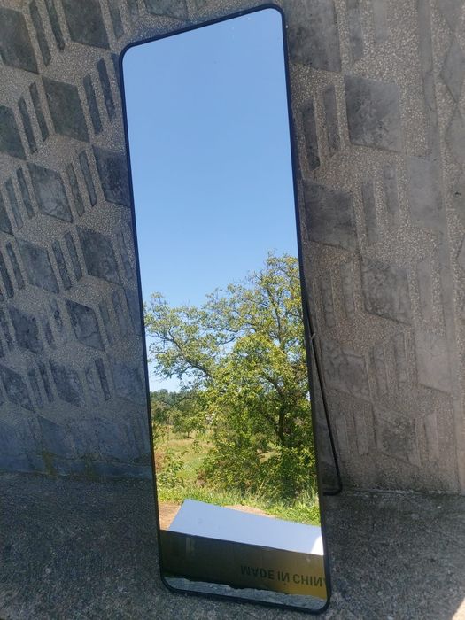 Oglinda pe picior inaltime 150 cm pret 300 lei
