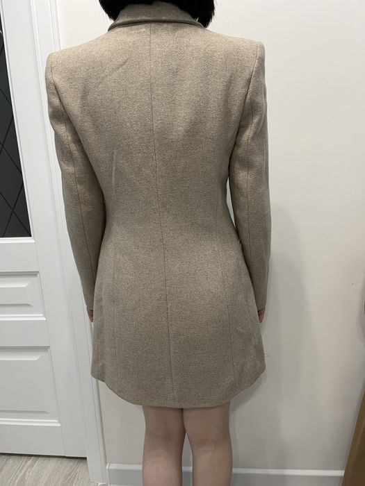 пальто новое от zara