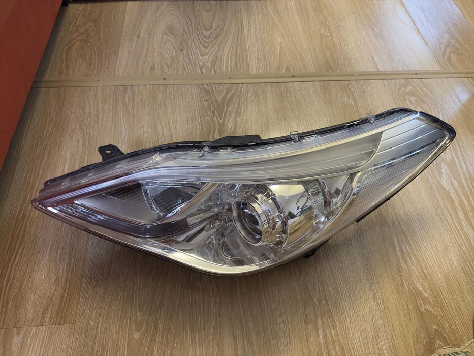 Фара Hyundai Grandeur HG