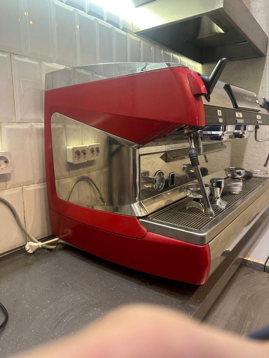 Nuova Simonelli Aurelia II кофемашина