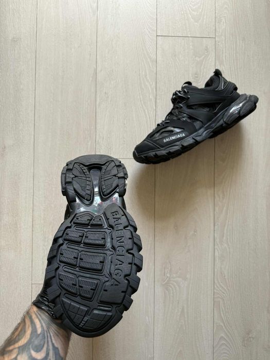 Vand Balenciaga Track fara led