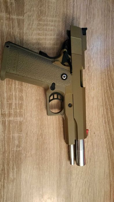 Pistol airsoft hi capa 5.1 golden eagle