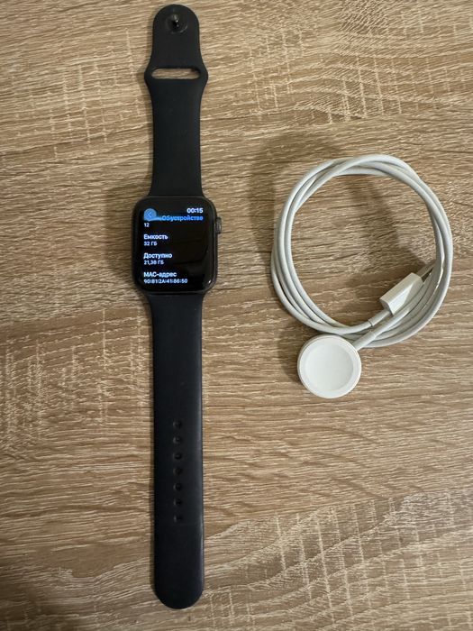 Apple Watch Series 5 44мм, GPS, 32GB
