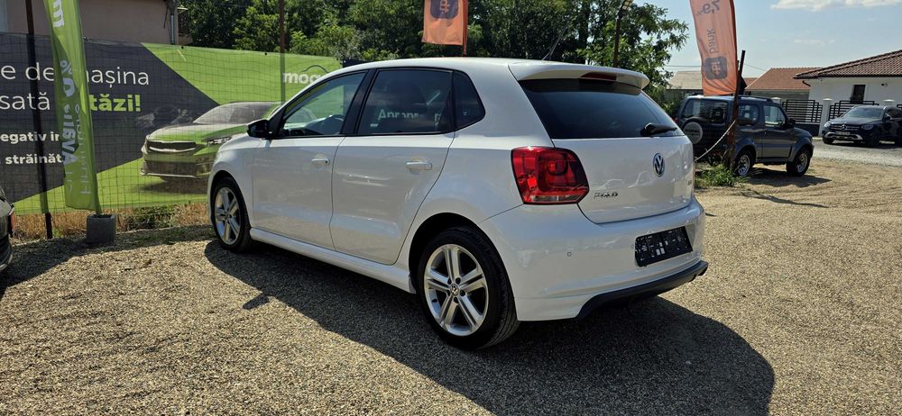 Vw Polo R-line an 2014 motor 1200 cm3 diesel aer conditionat incalzire scaune