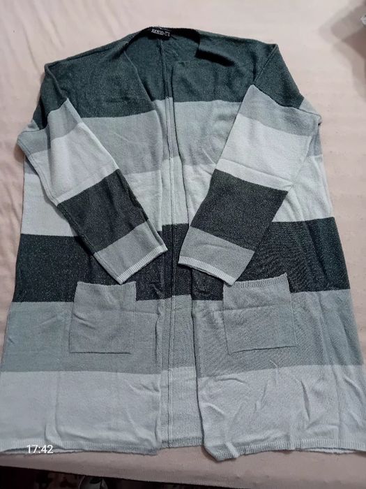Cardigan marime 46