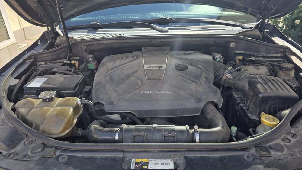 JEEP Grand Cherokee Overland 3.0 Diesel model 2014