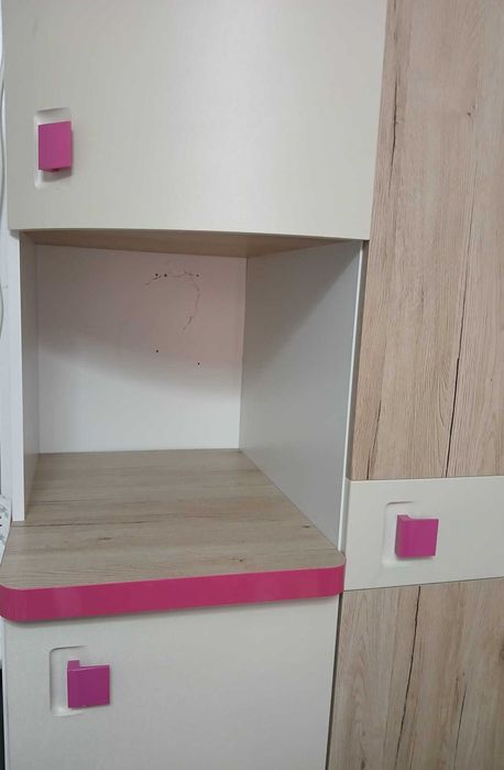 Vând mobilier pentru camera copiilor