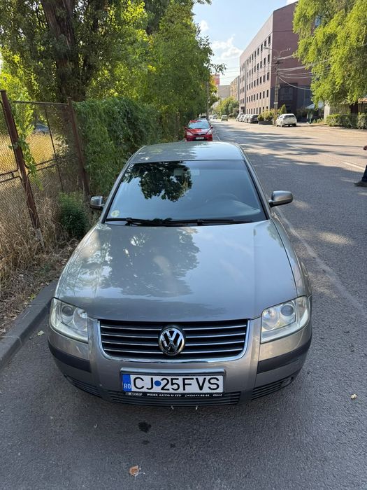 Vând sau schimb Passat b5.5 2003