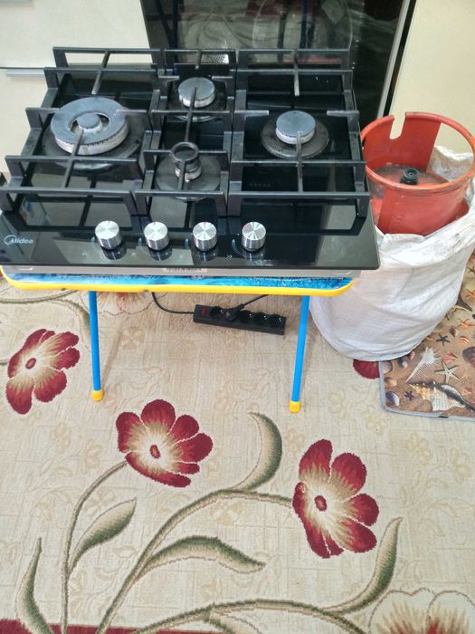 Продам газовую поверхность