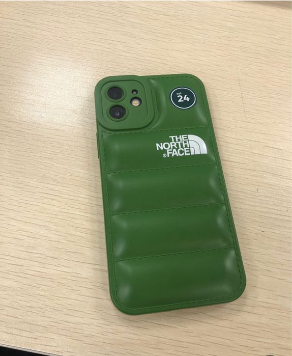 Продам Айфон 12 64 гб