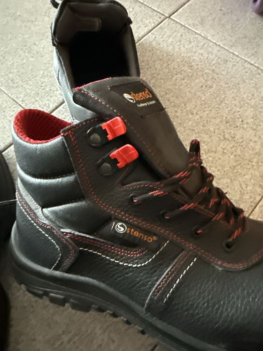 Работни боти с противоудърно бомбе 43 естествена кожа