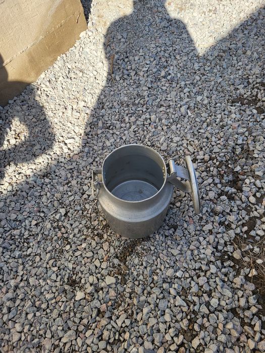 Бидон влюменивый.