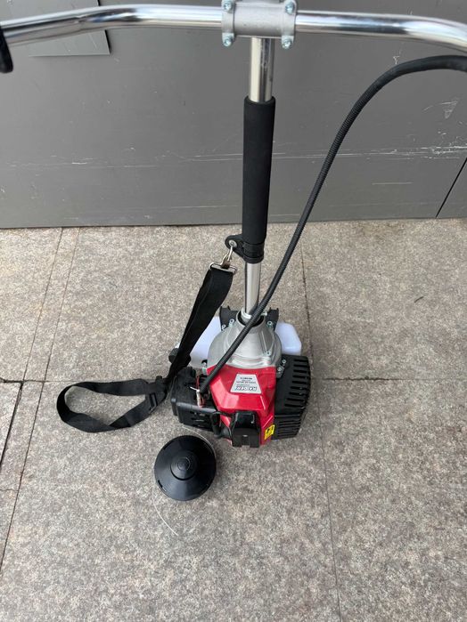 Машина за цепене на дърва 52cm 7t 2300W / Коса бензинова с нож и корда