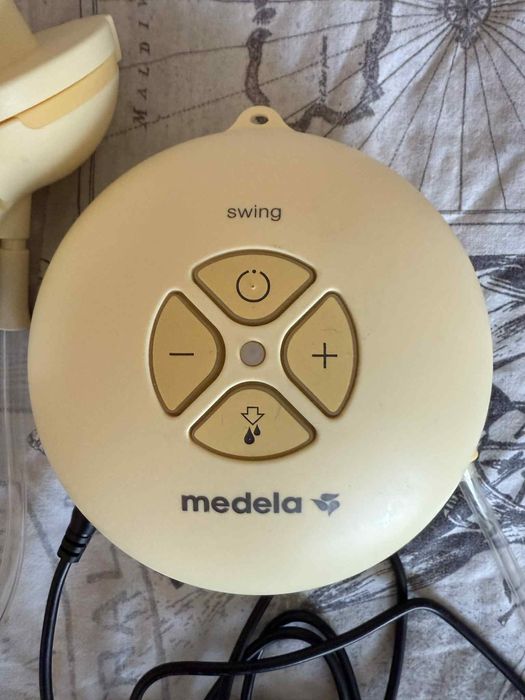 Единична двуфазна помпа за кърма Medela Swing като нова