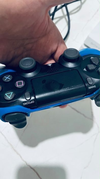 PlayStation 4 Pro (PS4 Pro)