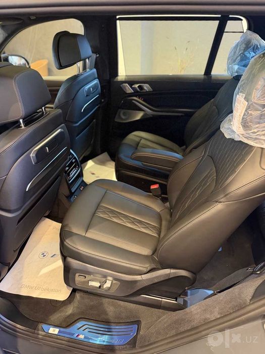 Продам новый BMW X7 M60 FULL в наличии ! c гарантией !