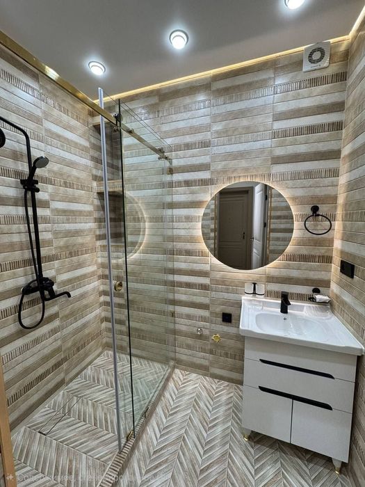 Продаётся 3х Комнатная квартира по адресу Мирза Улугбек с евроремонтом