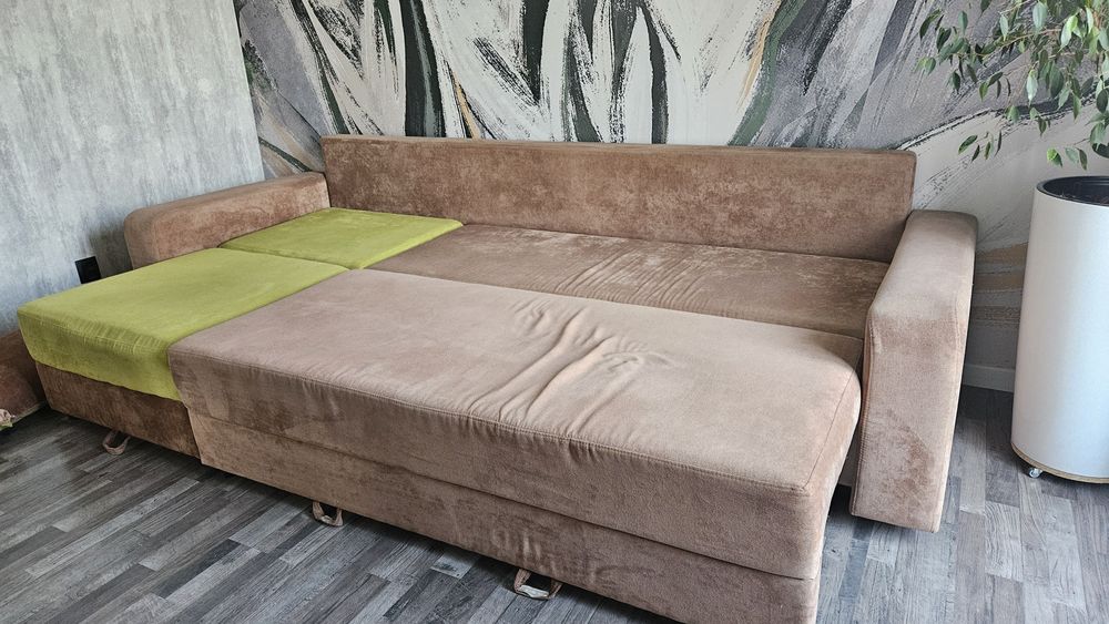 Срочно Продам диван прямой- угловой