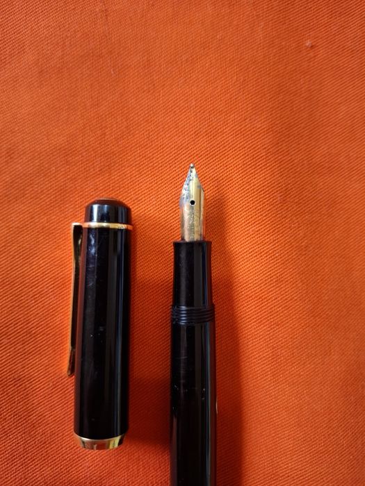 Stilou Pelican B