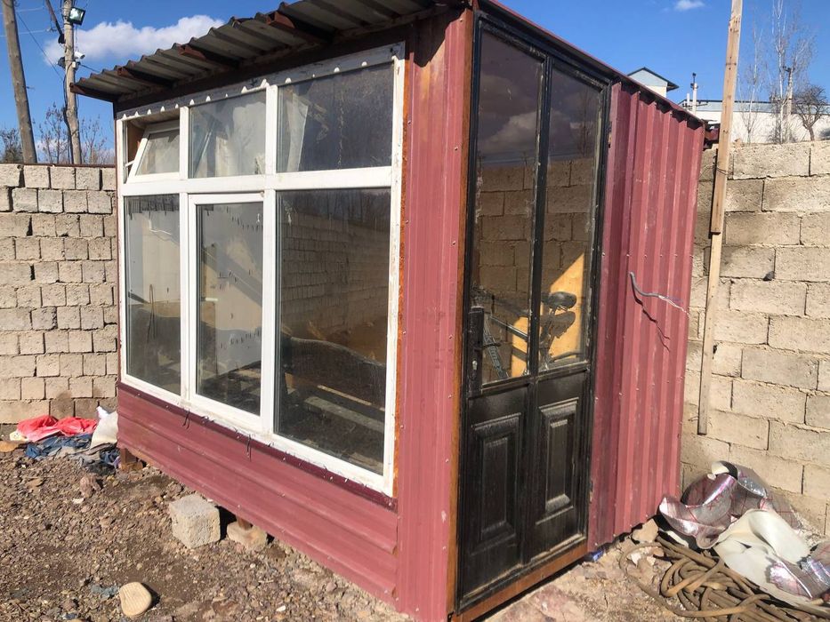 Бутка три на два