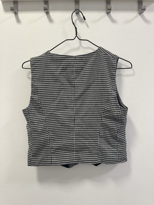 Топове Na-Kd, H&M, Stradivarius