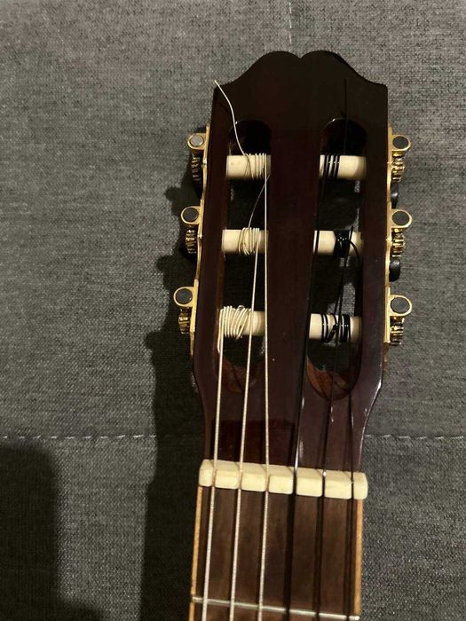 Классическая гитара фламенко Antonio Hermosa AH-10CE