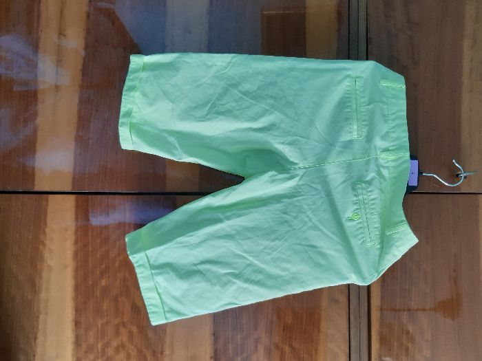 vand pantaloni scurti originali H&M