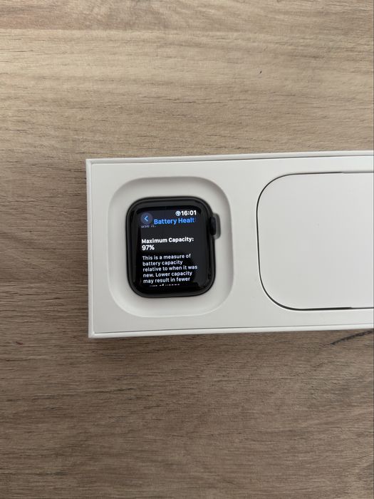 Apple Watch SE (Gen 2)