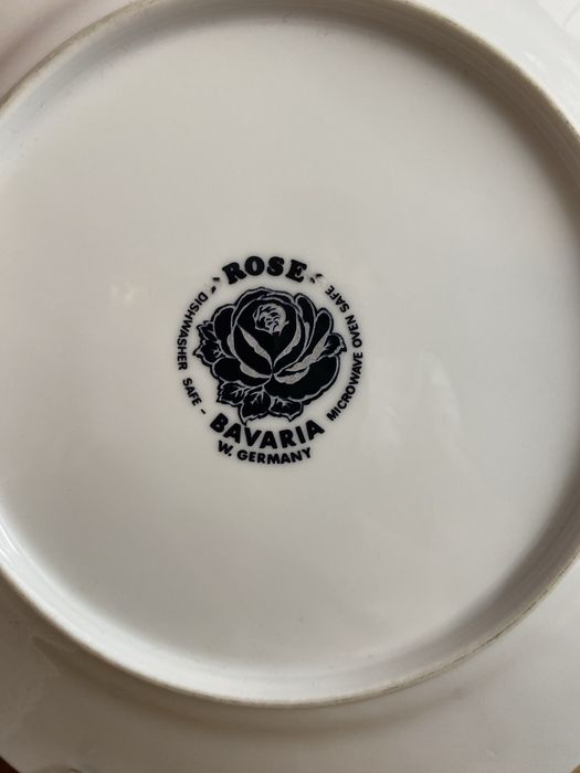 Баварски порцеланов сетвиз  -ROSE Bavaria