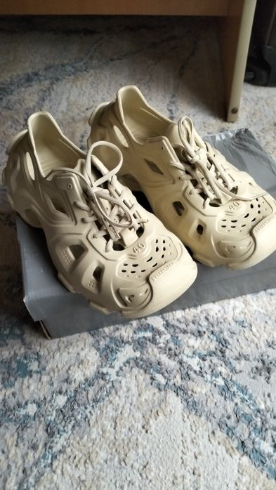 Balenciaga hd lace–up