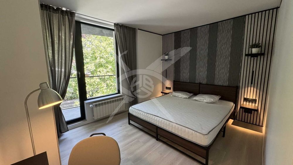 Дава се под наем Четиристаен апартамент в София, Оборище - 130 кв.м за 1680 € - Снимка #5