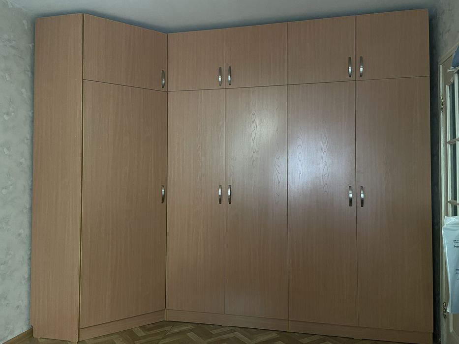 Шкаф гардероб в отличном состоянии. Алматы