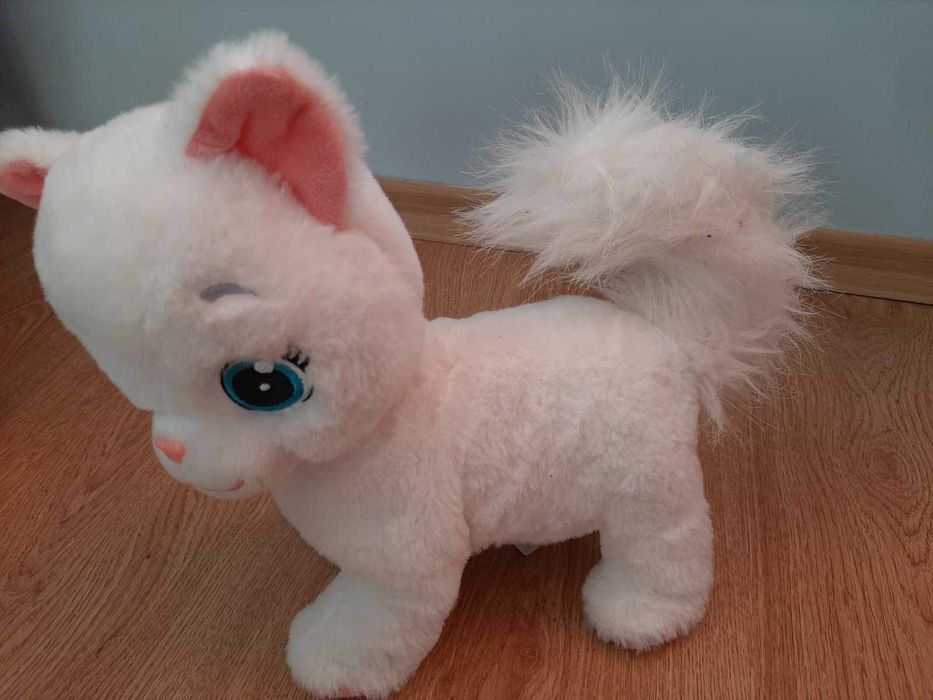 IMC Интерактивно коте - Белла (1) и IMC Интерактивно коте - Бианка (1)